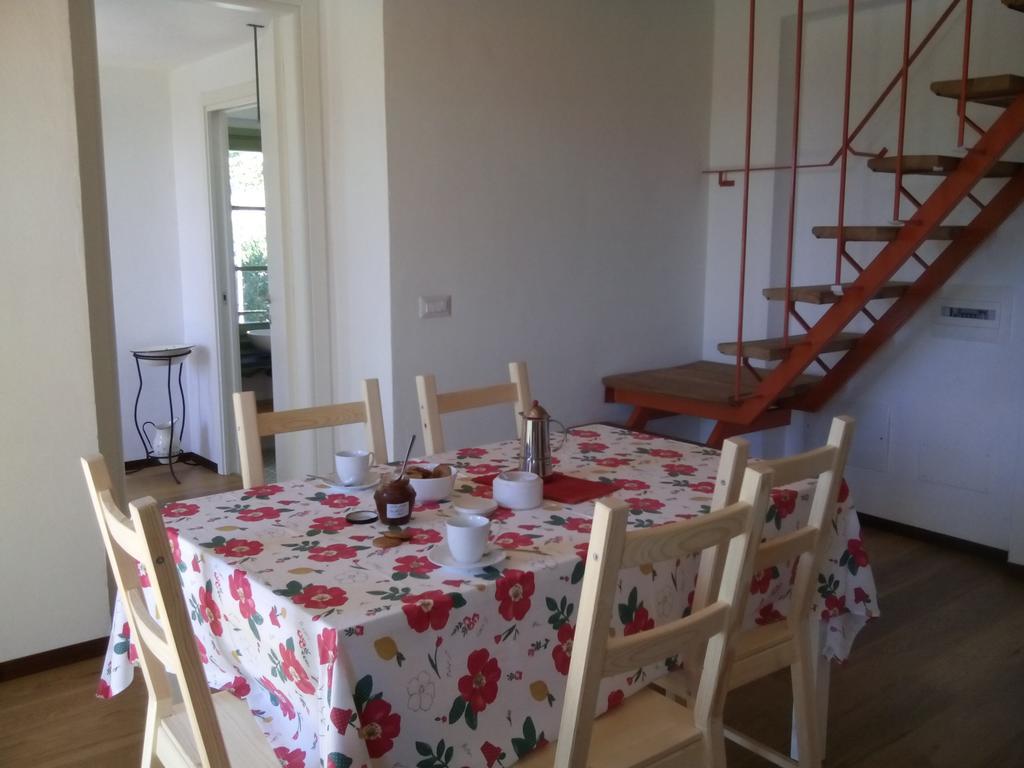 Appartamento La Camelia Ameno Habitación foto