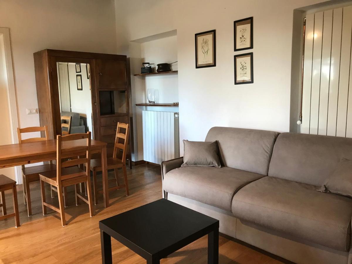 Appartamento La Camelia Ameno Exterior foto