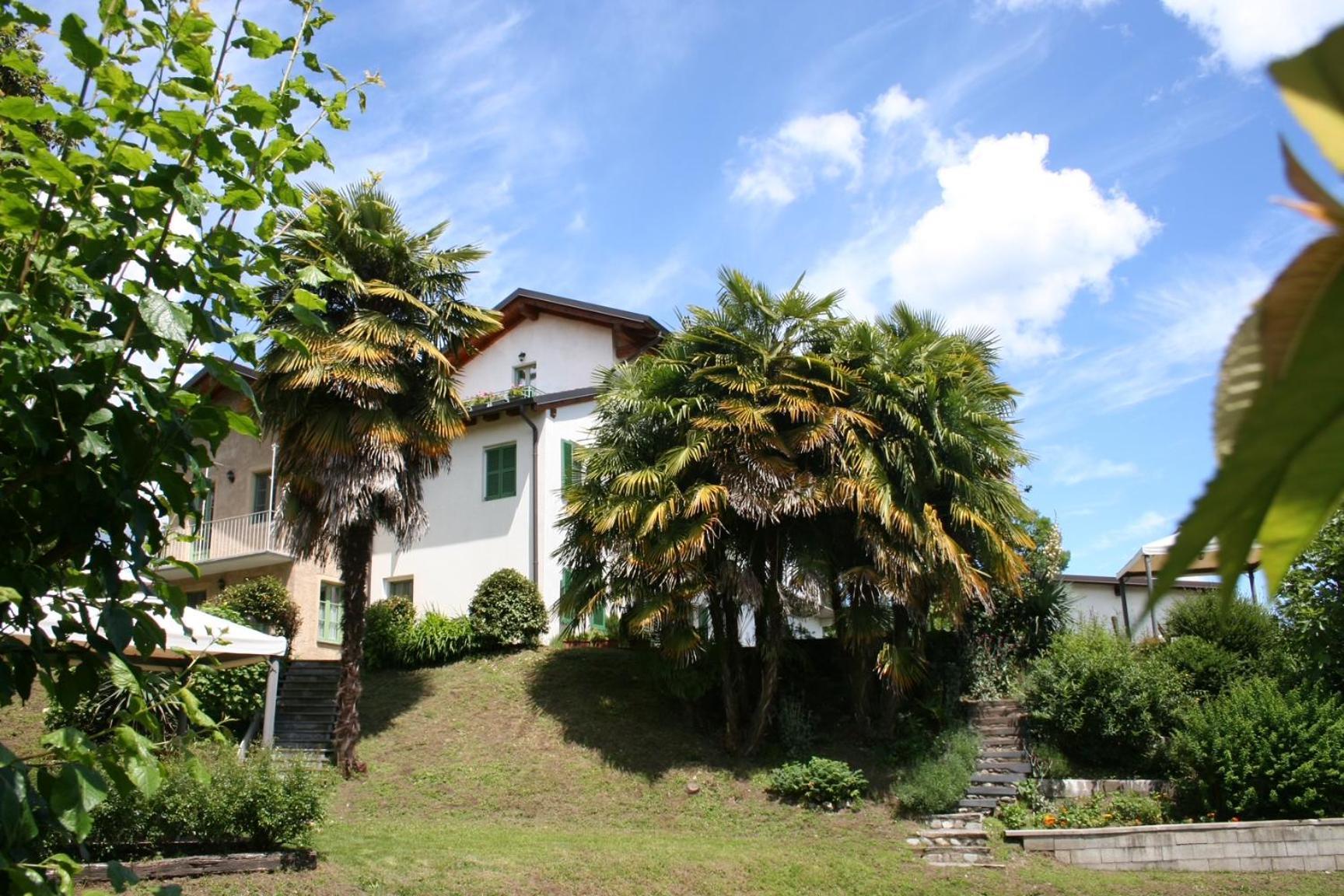 Appartamento La Camelia Ameno Exterior foto